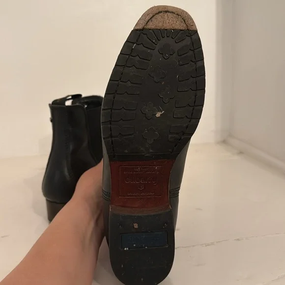 Waterproof dressy black Chelsea boots - Picture 3 of 5